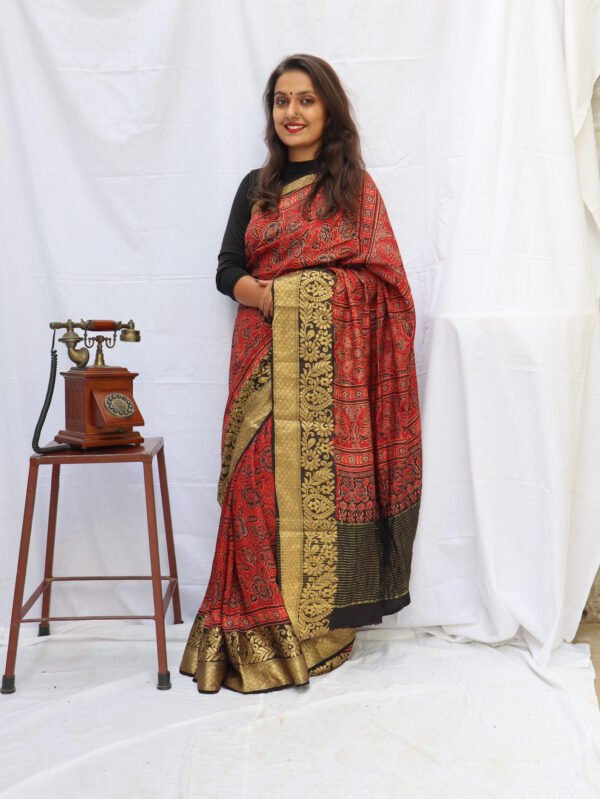 HANDCRAFTED CHANDERI SILK WEAVING SAREE WITH TRADITIONAL AJRAKH PRINTS IN VEGETABLE DYES