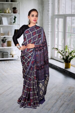 Cheks garchola ajarakh saree