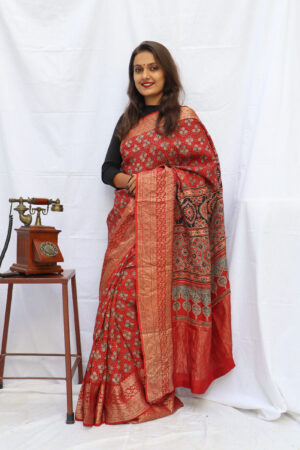 HANDCRAFTED CHANDERI SILK WEAVING SAREE WITH TRADITIONAL AJRAKH PRINTS IN VEGETABLE DYES